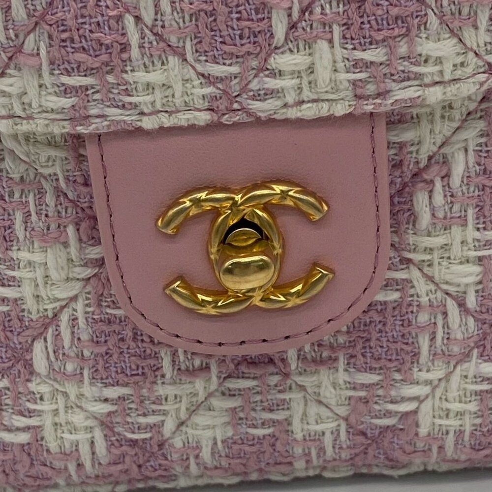 Chanel tweed bag - Picture 10 of 16